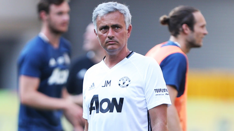 Mourinho finalde kaybetmiyor
