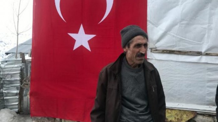 sehit-babasi-oglumla-konusurken-catisma-15502