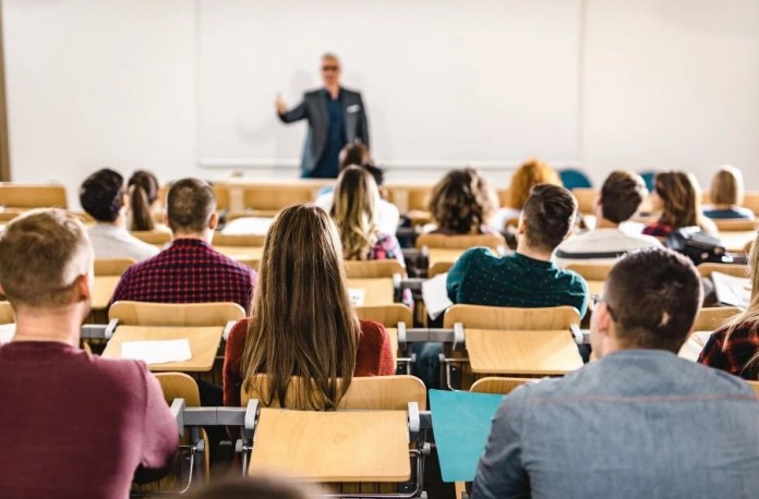 vakif-universitelerine-flas-15497