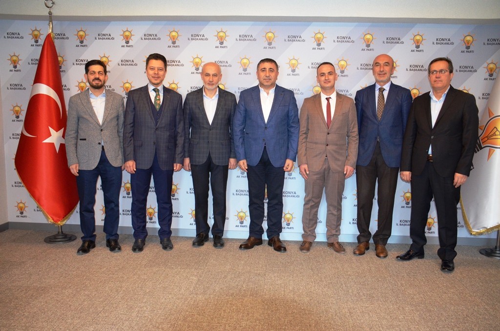 AK PARTİ'DE 5 İLÇE BAŞKAN ADAYI BELLİ OLDU