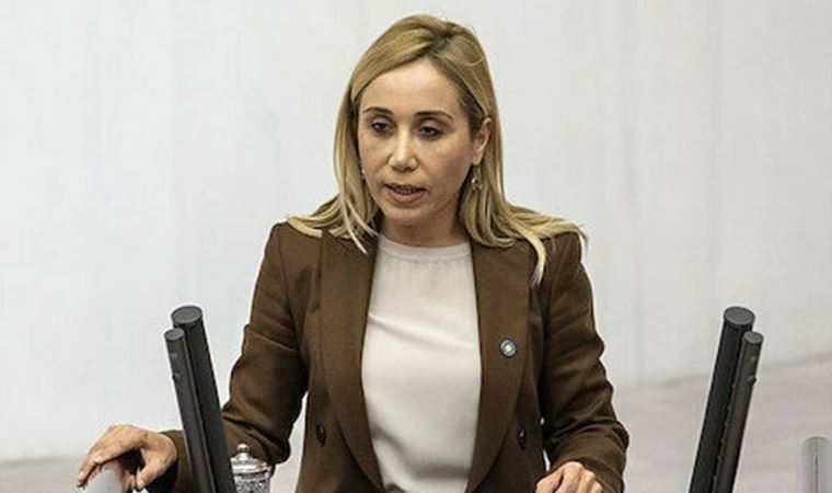 kapak_215109_1726319.