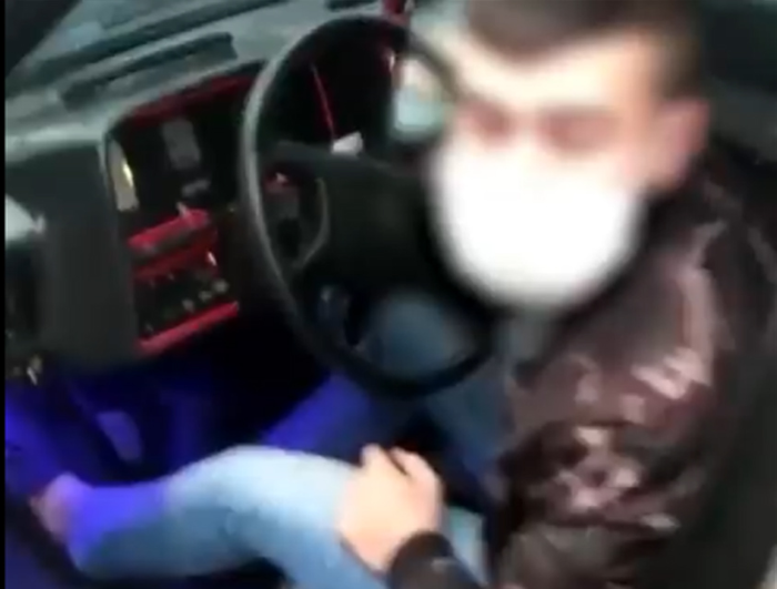 1098