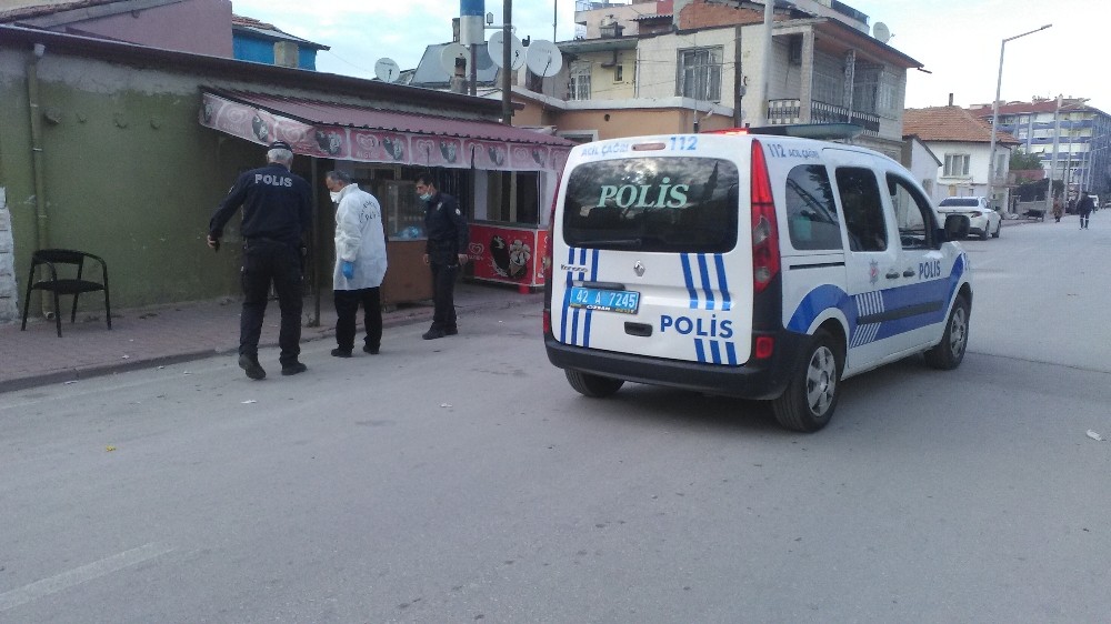 TİCARİ ARAÇTAN ETRAFA ATEŞ AÇTILAR: 5 YARALI