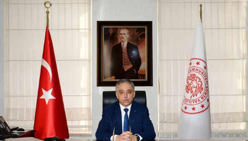 cüneyt toprak