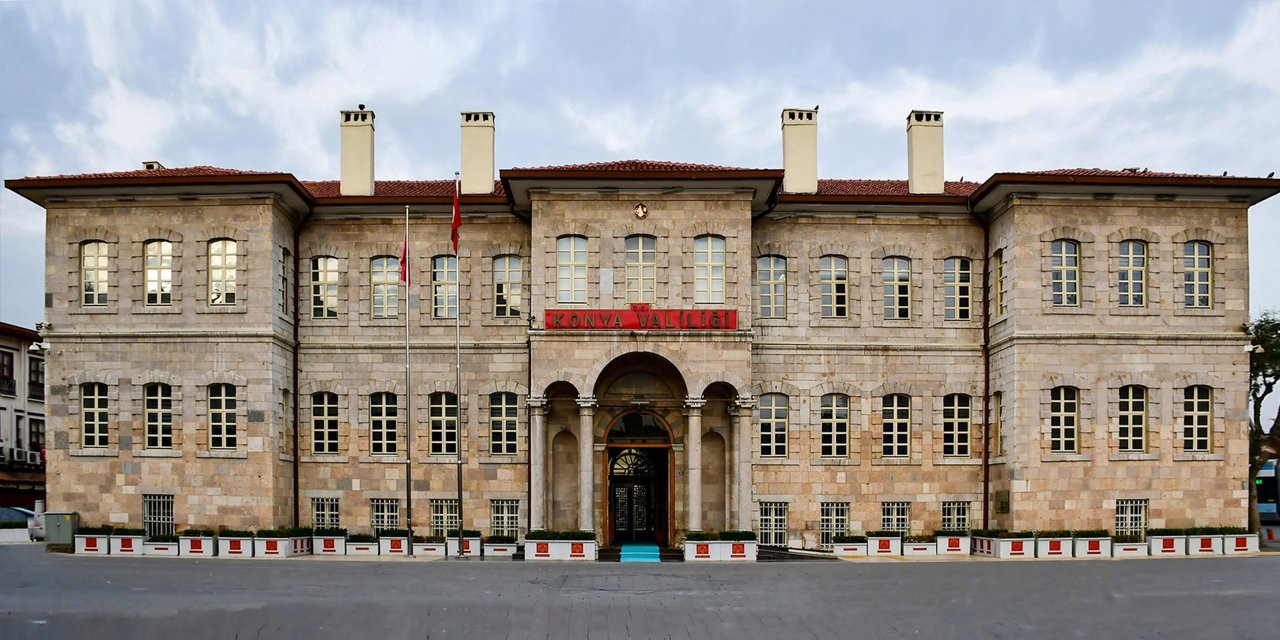 konya valilik binası