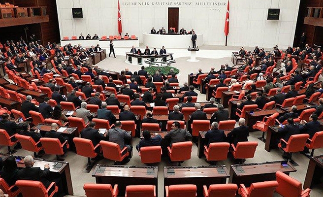 meclis_teki_idlib_kapali_oturumu_10_yilli_boyunca_devlet_sirri_olacak_h124760_8ff60