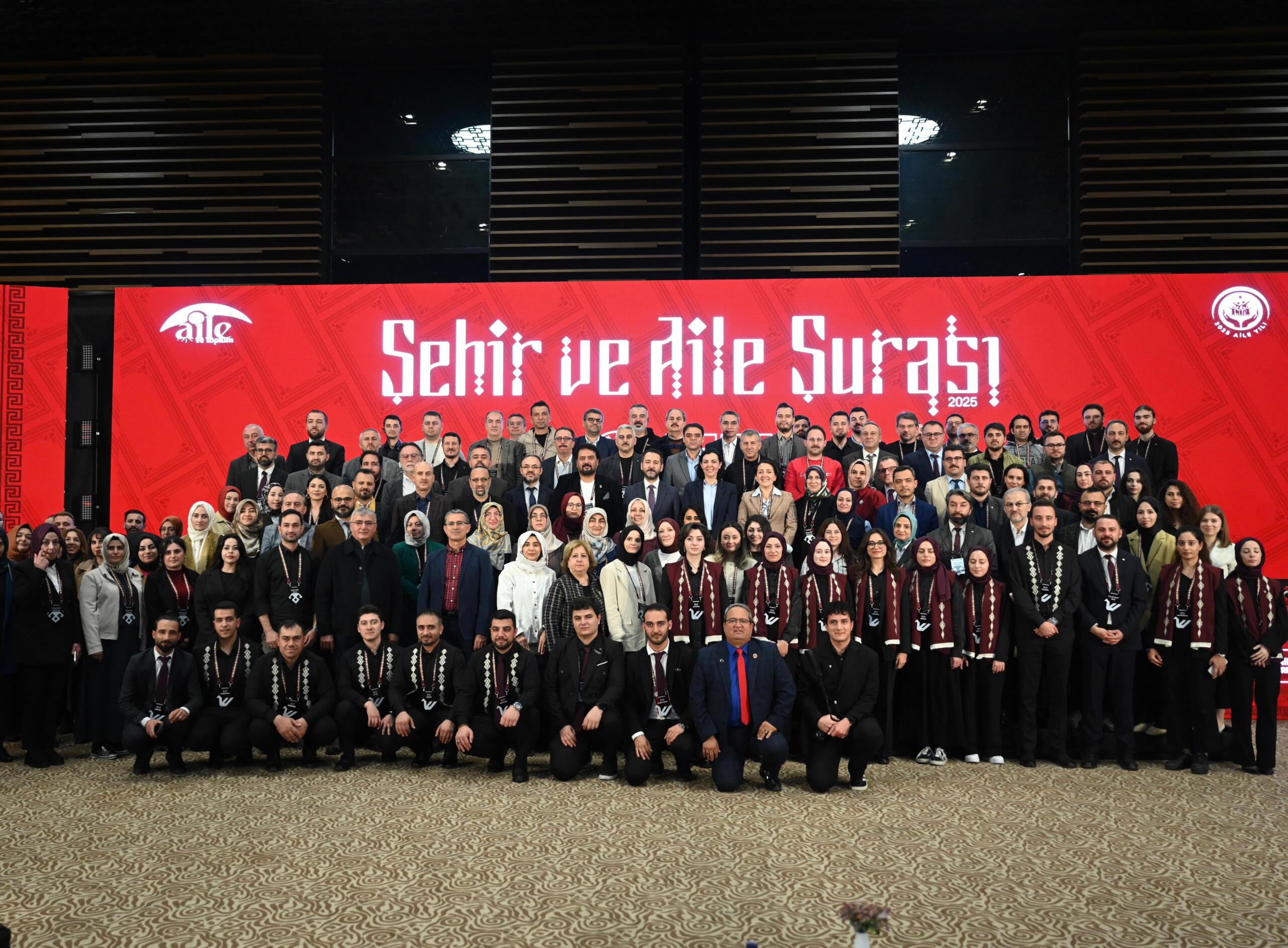 Konya'da "Şehir ve Aile Şurası" tamamlandı