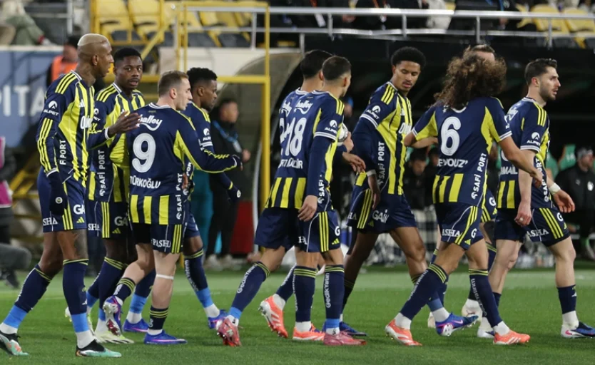 Fenerbahçe Alanyanın Nefesini Kesti: Puan Farkı 1’e İndi.