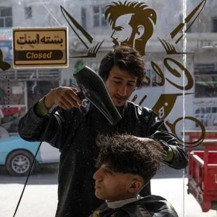 photo_5816784822020541742_x