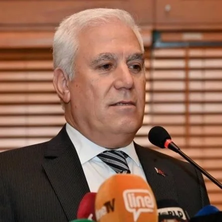 photo_5933672034858635095_x