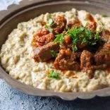 photo_6007810957163301969_y