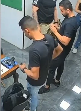 Brezilya’da Feci Silah Kazası: Arkadaşının Kontrol Ettiği Silah Ateş Aldı