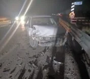 Seydişehir'de iki otomobilin çarpışması sonucu 3 kişi yaralandı